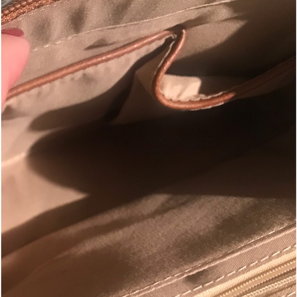 Artisan’s handmade bag unique and elegant - Picture 5 of 5